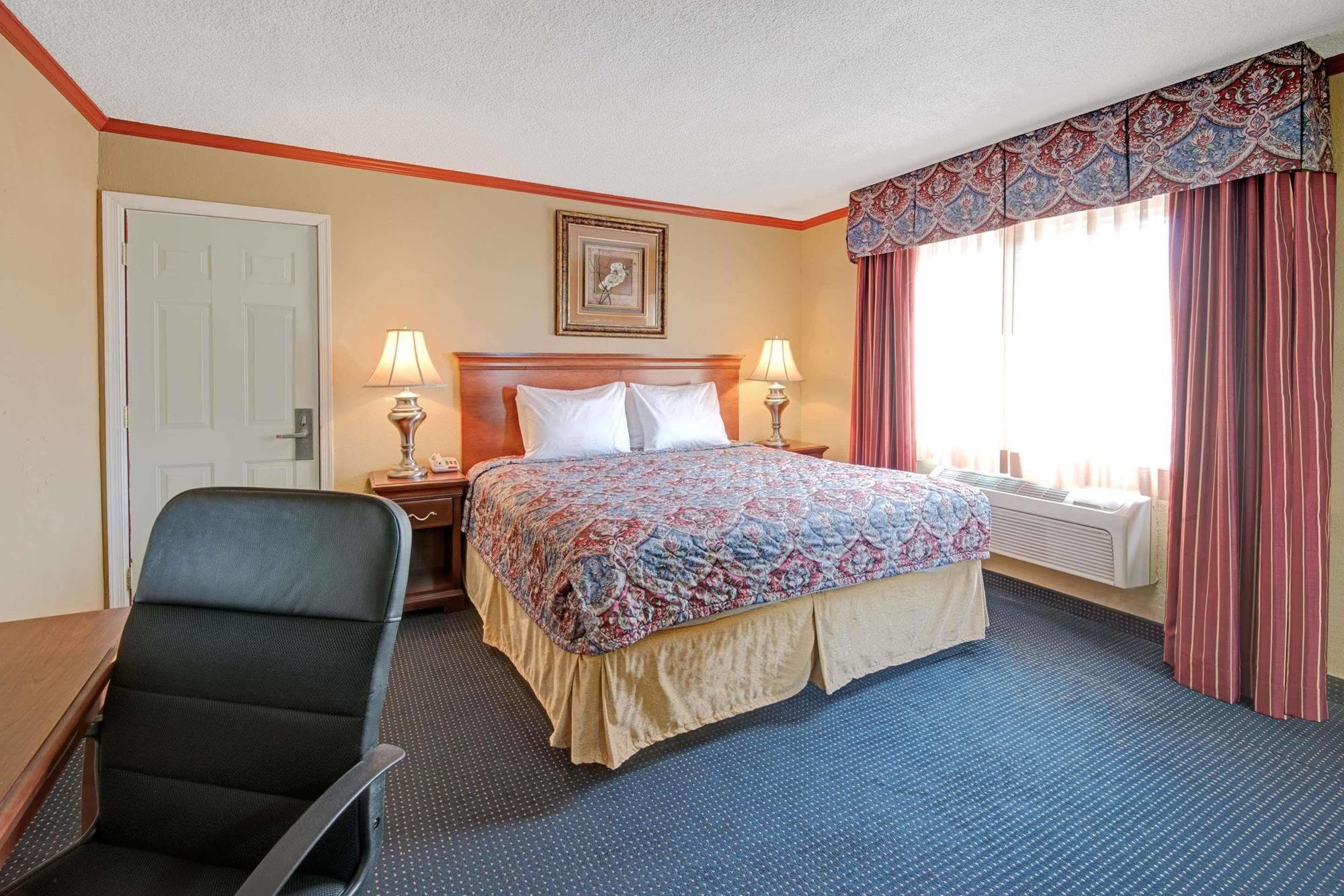 Days Inn By Wyndham Albuquerque Downtown Zewnętrze zdjęcie